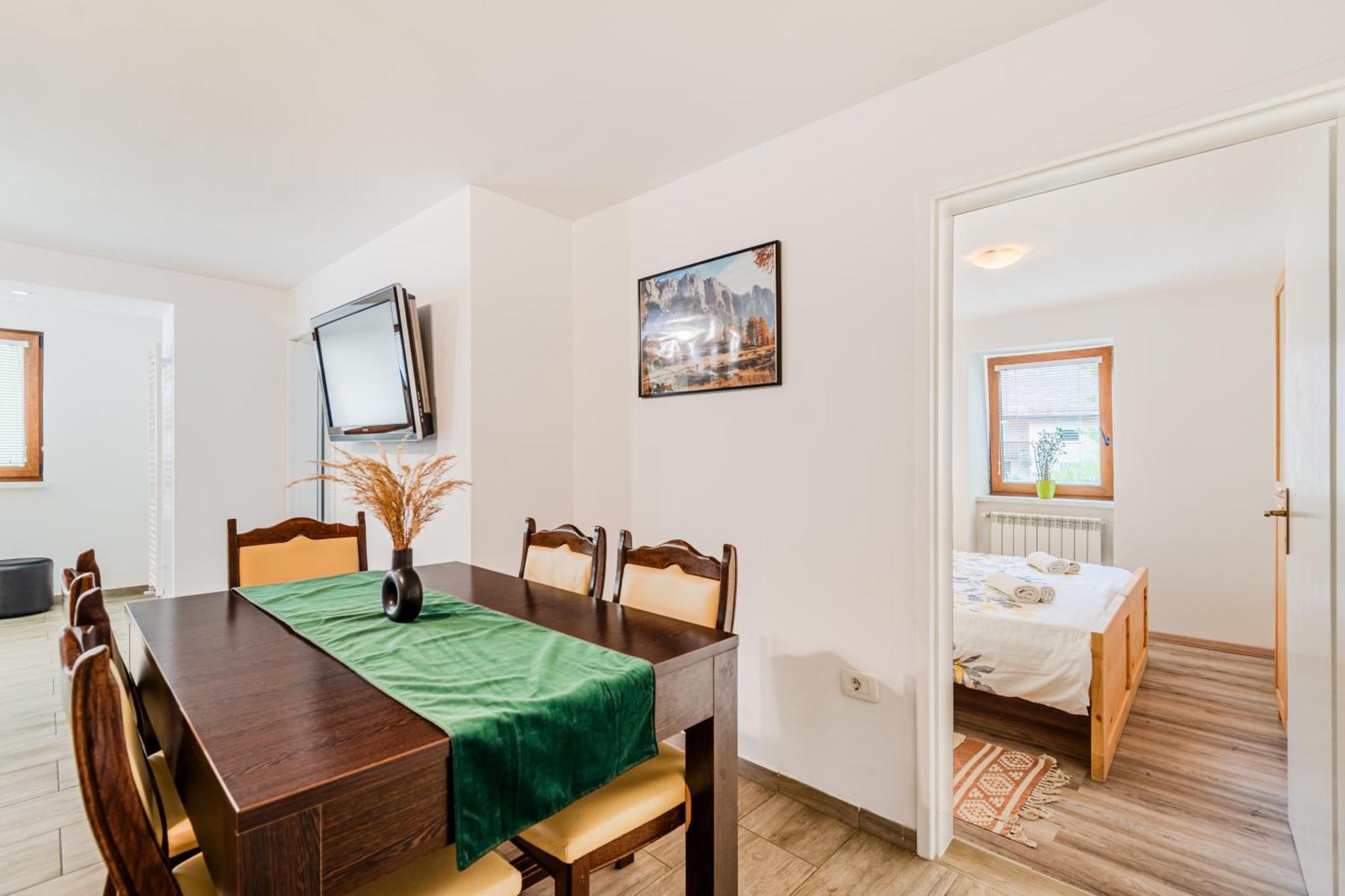 Apartmaji Mausi Bovec Εξωτερικό φωτογραφία
